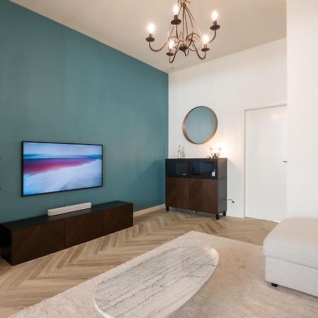 Beautiful Renovated Apartment In An Authentic Building Ostende Exterior foto